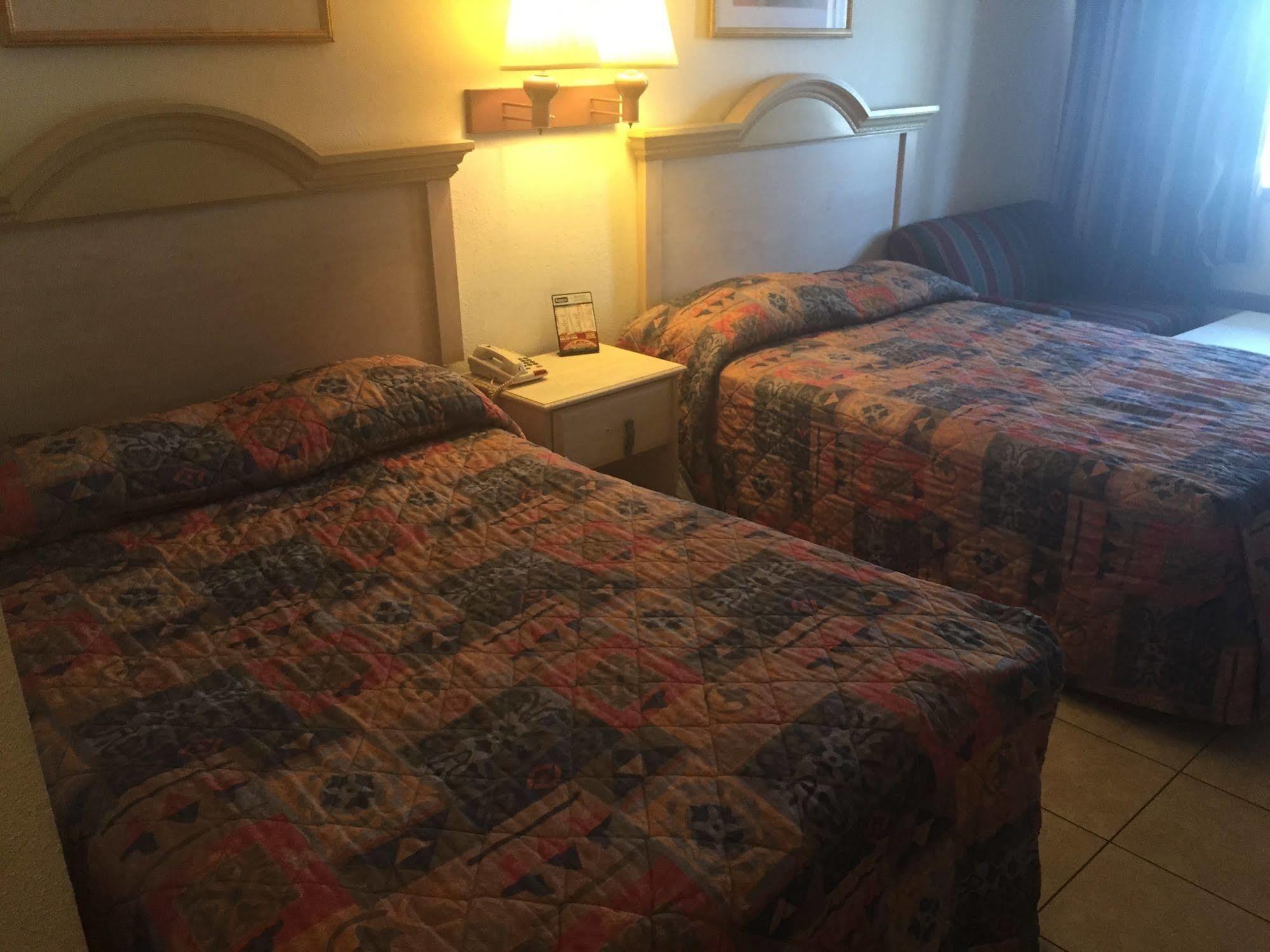Oyo Hotel Myrtle Beach Kings Hwy Екстер'єр фото